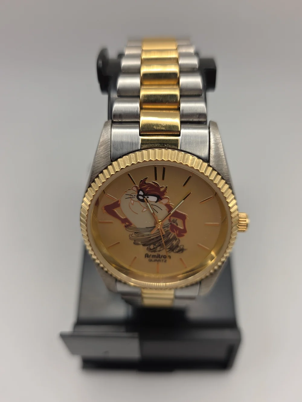 Vintage Armitron 1995 Mens Watch 36mm Taz Looney Tunes Two Tone New Battery